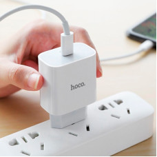 Мережеве зарядний пристрій 1Type-C Hoco (C76A) (PD 20W) з кабелем Type-C to Lightning (Білий / White)