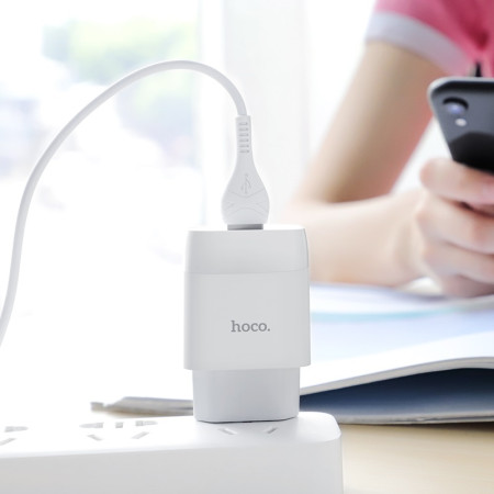 Сетевое зарядное устройство Hoco C73A Glorius (2USB,2.4A) с кабелем Lightning White