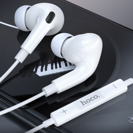 Проводные наушники 3,5 Hoco M101 Crystal Joy Wire-Controlled Earphones с микрофоном (Белый / White)
