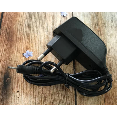 Сетевое зарядное устройство Nokia 6101