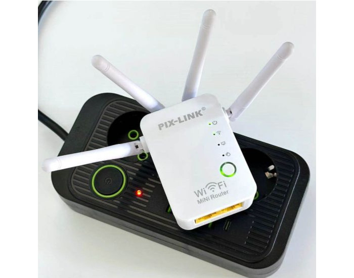 Усилитель сигнала Wi-Fi PIX-LINK WR16Q