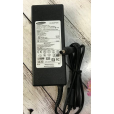 Блок зарядки для ноутбука Samsung 19V/4.74A 90W (5.5*3.0 Б) без сетевого кабеля
